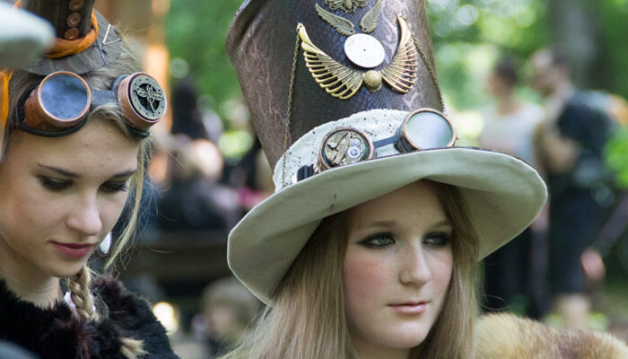 Steampunk Treffen auf Schloss Wolkenburg